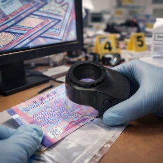 Regula 1004M Magnifier